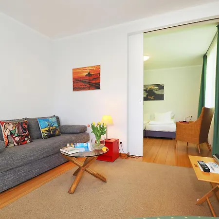 Kaiservillen Heringsdorf - Ferienwohnung Mit 1 Schlafzimmer Und Balkon D132 Buitenkant foto